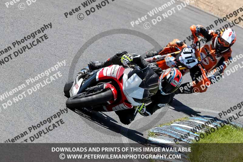 enduro digital images;event digital images;eventdigitalimages;lydden hill;lydden no limits trackday;lydden photographs;lydden trackday photographs;no limits trackdays;peter wileman photography;racing digital images;trackday digital images;trackday photos